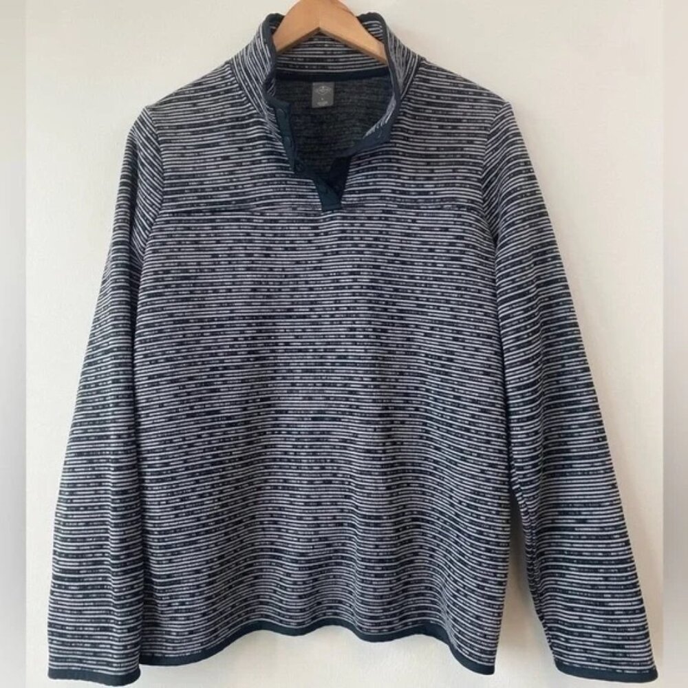 Women's Gray and White Quarter Snap Pullover Fleece Jacket
